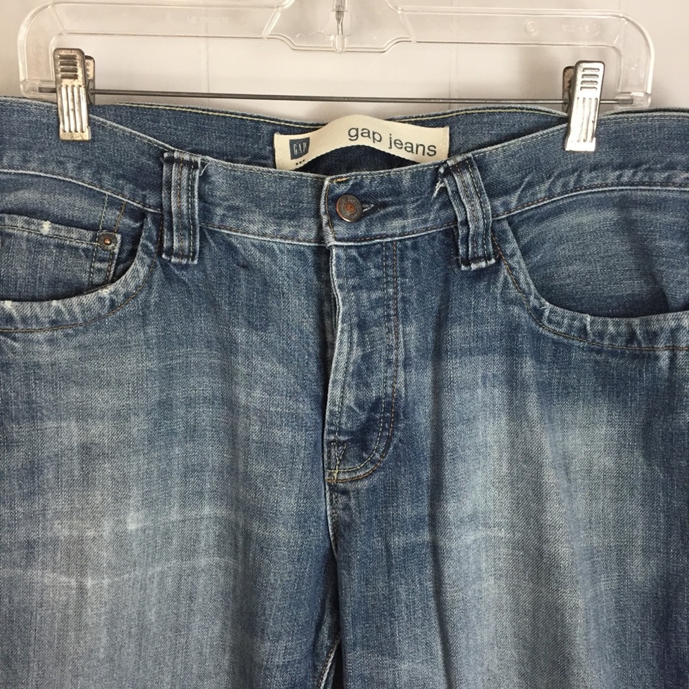 Men’s GAP Button Fly Straight Leg Jeans-35x30